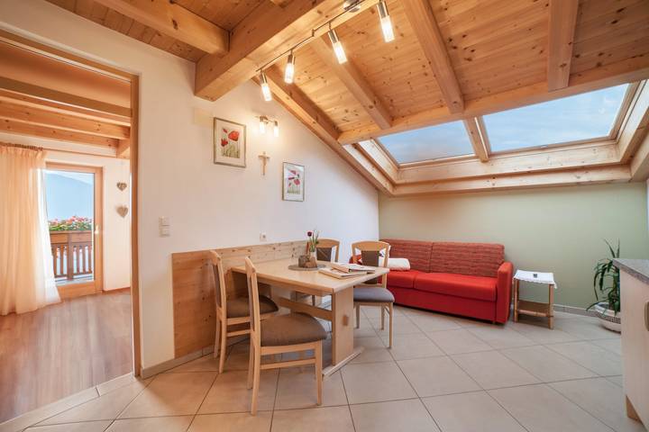 Ferienwohnung für 6 Personen, mit Balkon und Garten in Burggrafenamt - 2
