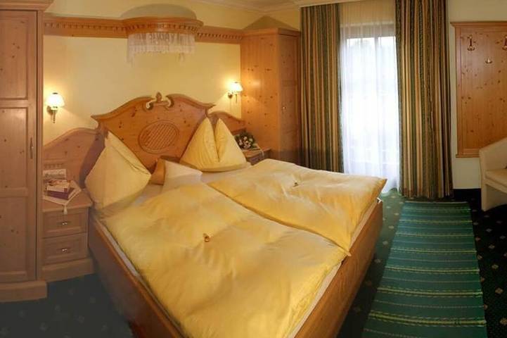 Doppelzimmer, Dusche, Wc - Sunnhäusl, Frühstückspension in Sankt Veit im Pongau, Ski Amadé