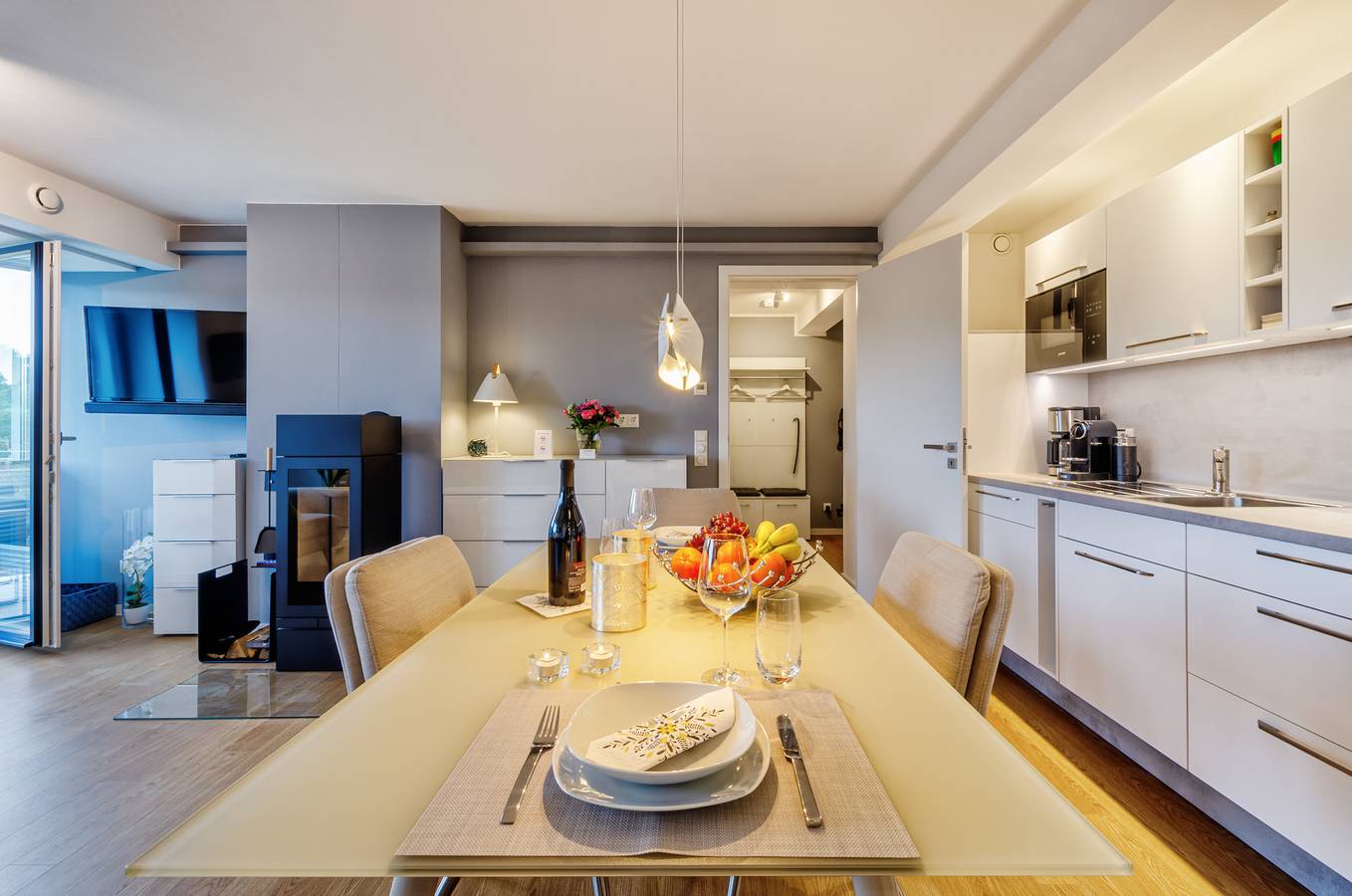 Geheel vakantieappartement, Fewo Kasamimb in Prora - 5.42 in Prora, Binz