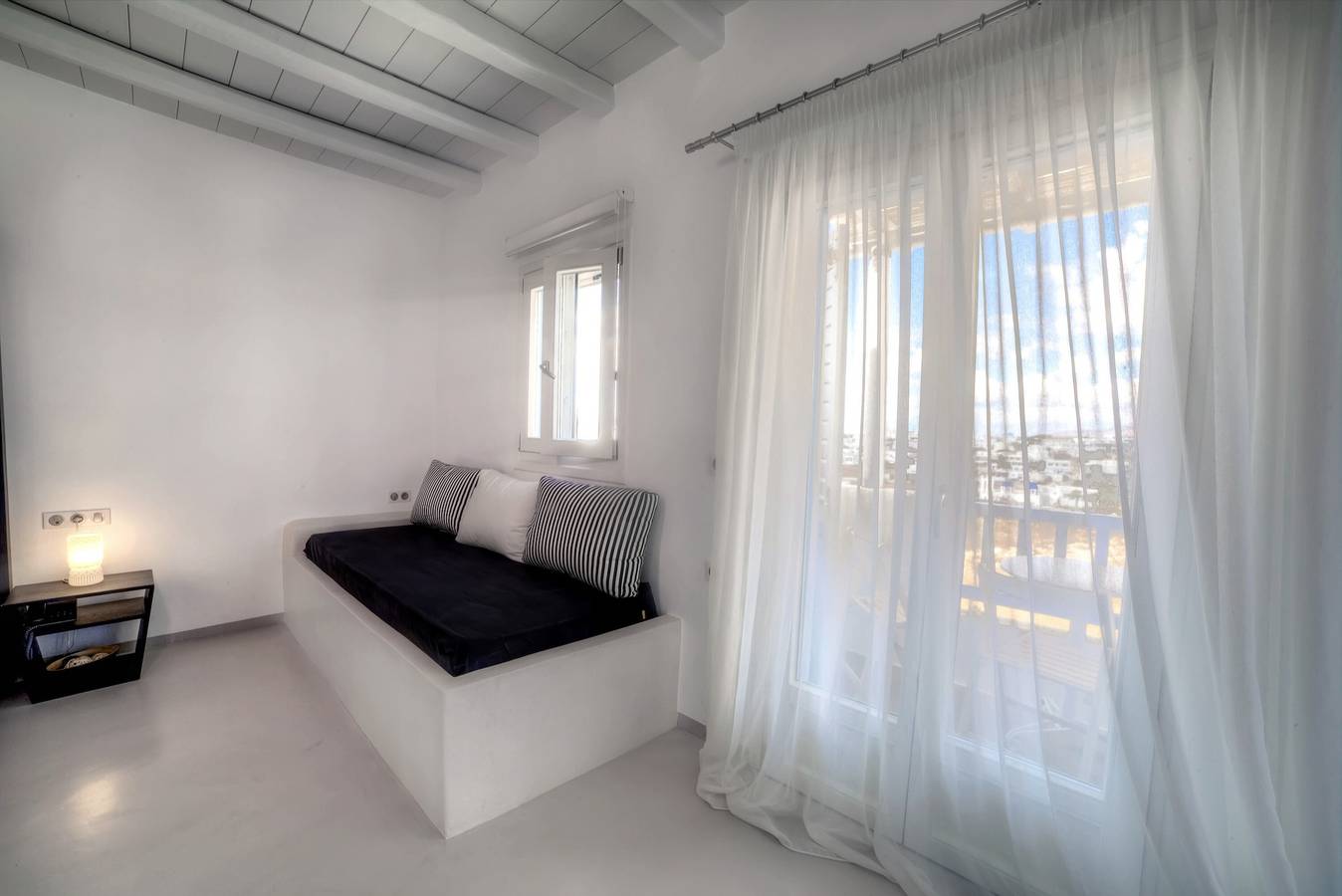 Ganzes Studio, Villa „Bridal Suite Lefkippi“ mit privater Terrasse, Wlan und Klimaanlage in Koufonisia, Kykladen