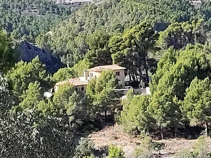 Gîte pour 2 personnes, avec Terrasse et Jardin ainsi que Bassin pour enfant et Piscine