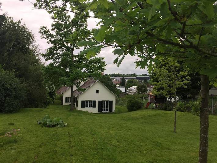 Villa für 10 Personen, mit Balkon und Terrasse sowie Garten und Ausblick