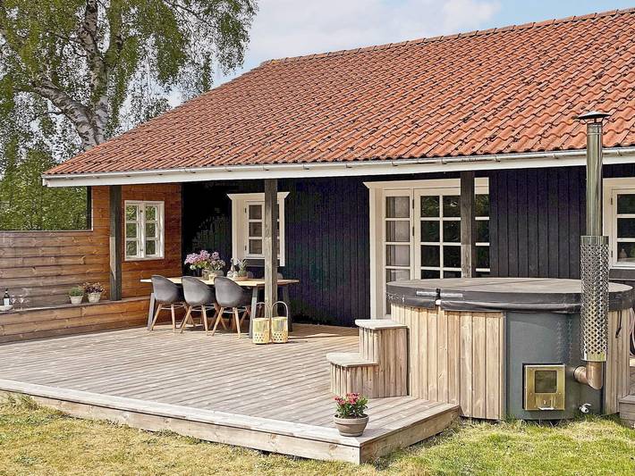 Ferienhaus für 7 Personen, mit Terrasse in Grenå Strand