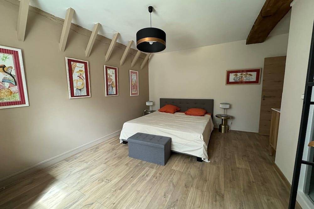 Loue Gîte entre Loire et Sologne 8 couchages Saint-Gondon in Saint-Gondon, Région de Montargis