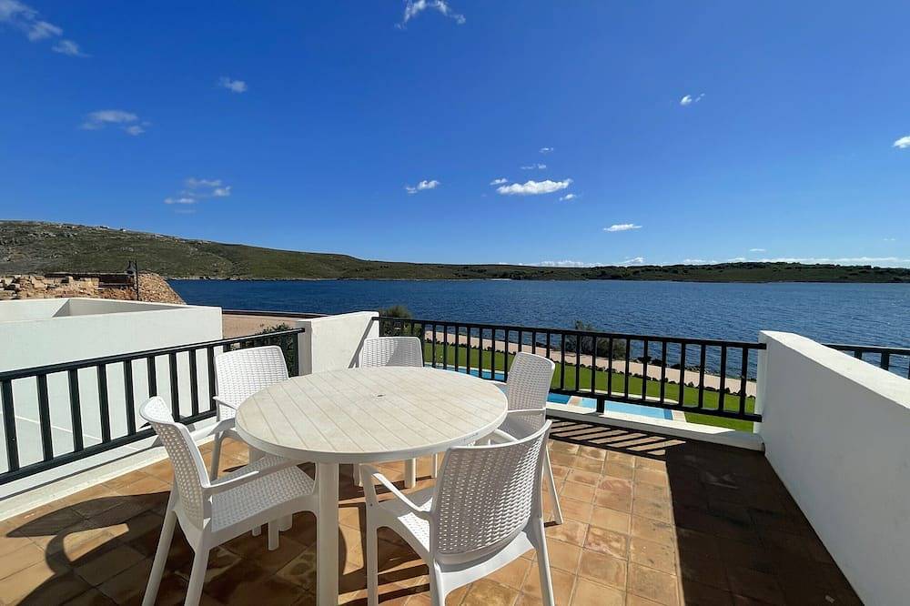 Entire apartment, Apartment in Fornells in Fornells, Es Mercadal