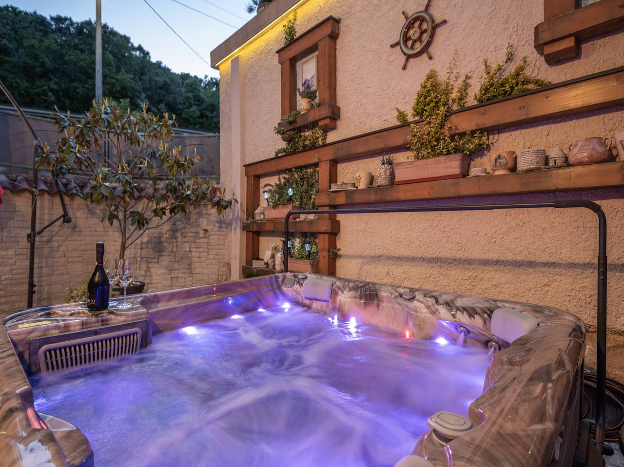 Villa Porto in ruhiger Lage mit Meerblick. in Marčana, Südküste Istrien