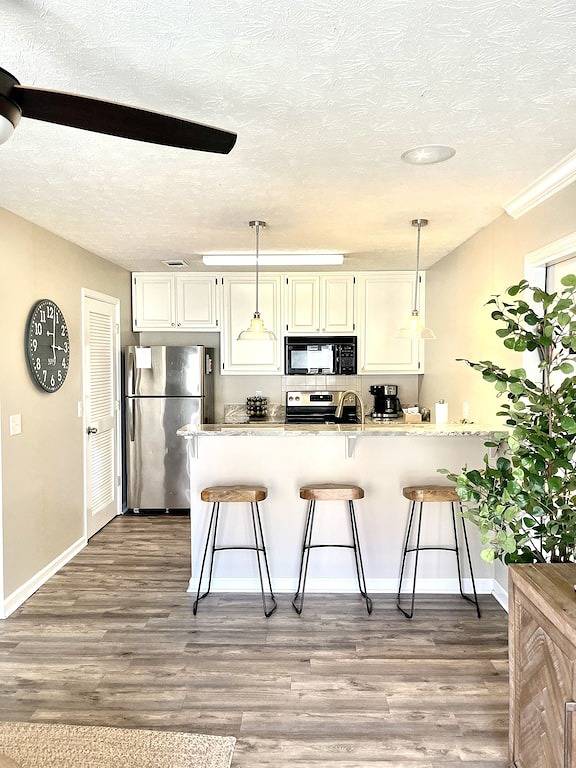 Ganze Wohnung, Location! | Walk to Stadium and Toomer’s | Cozy 4Br Condo in the Heart of Auburn in Auburn (AL), Alabama