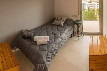 Apartment for 3 People in Girona, Gironès, Photo 1
