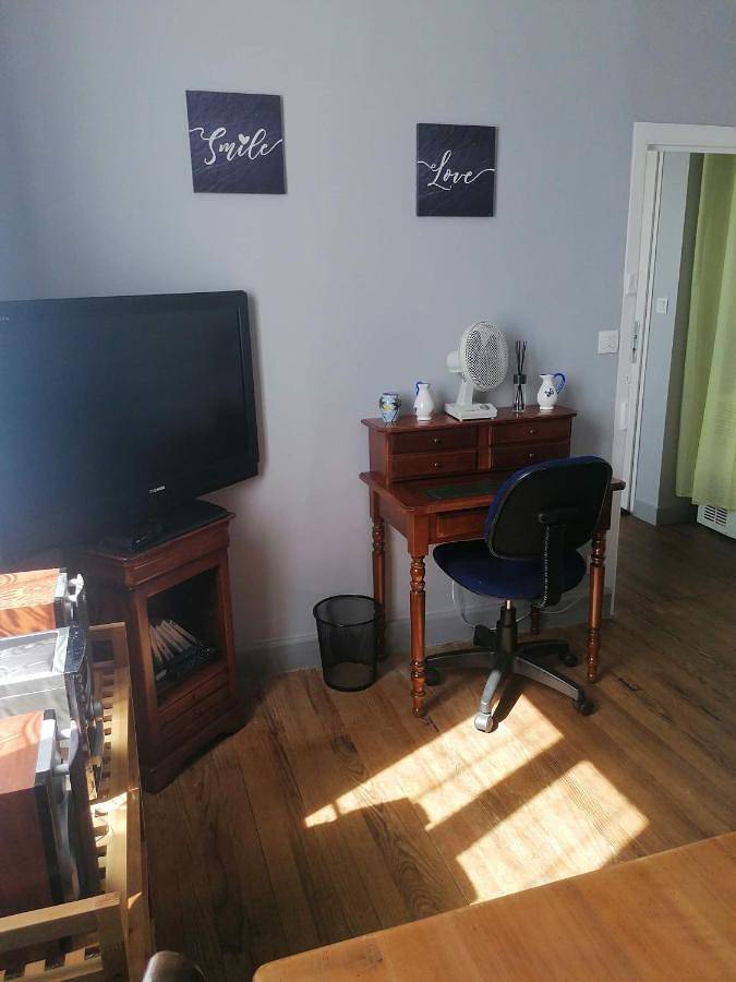 Gîte pour 8 personnes, avec balcon à Castéra-Verduzan - 2