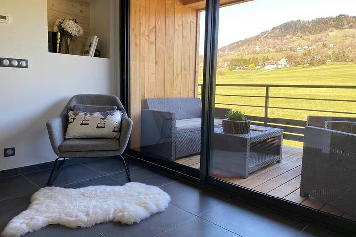 Gîte pour 2 personnes, avec vue et jardin à Viuz-en-Sallaz - 2