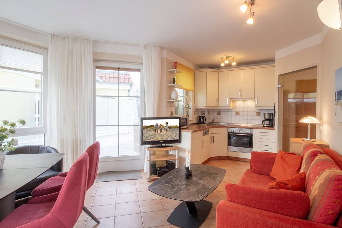Entire holiday apartment, Holiday apartment for 4 people with balcony in Bansin, Heringsdorf