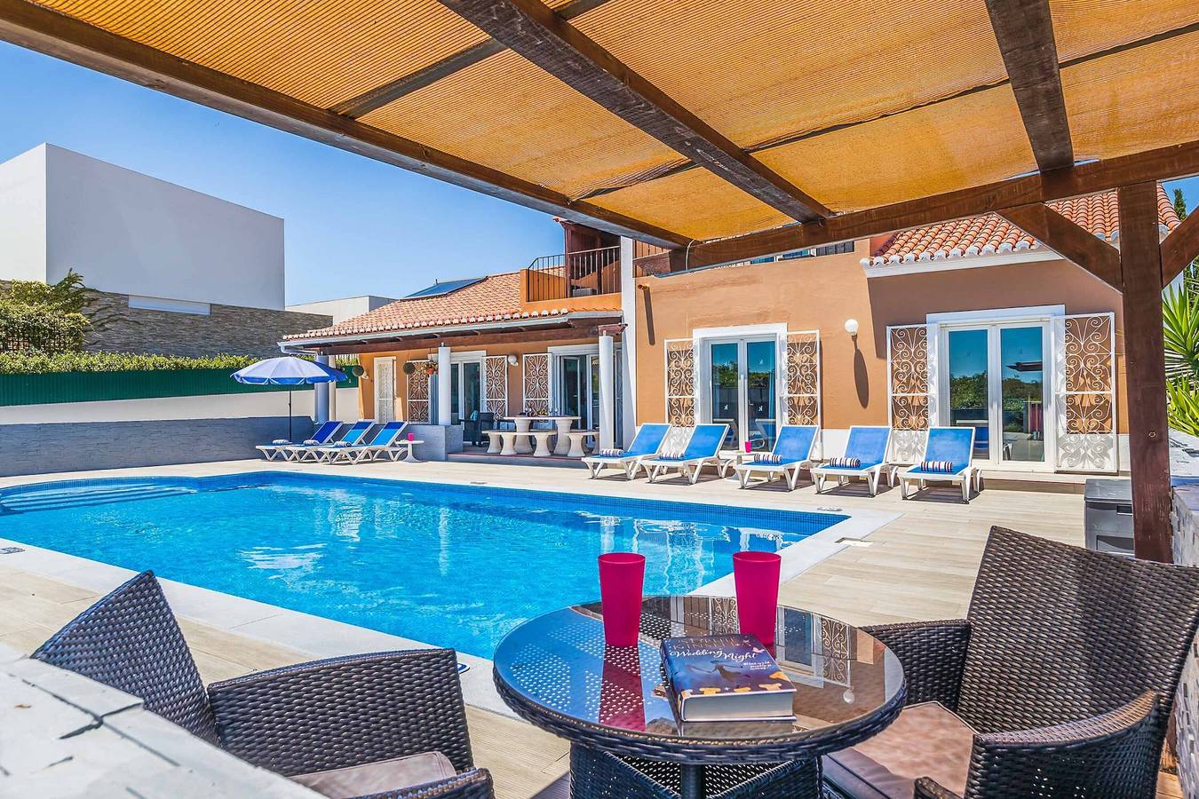 Villa para 8 pessoas com terraço in Moncarapacho, Ria Formosa