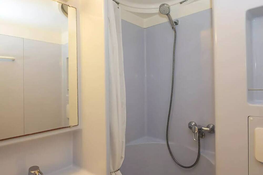 Mobil-home 2 Chambres 4/5 Personnes in Saint-Hilaire-de-Riez, Vendée