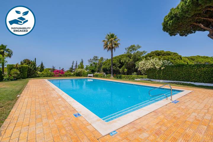 Villa für 10 Personen, mit Pool und Balkon sowie Garten - 1