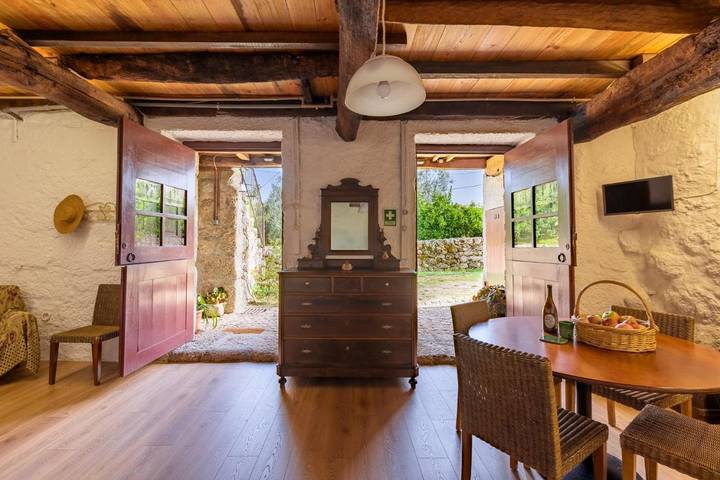 Casa rural para 4 personas, con jardín además de piscina y vistas, Se admiten mascotas en Distrito de Braga - 4