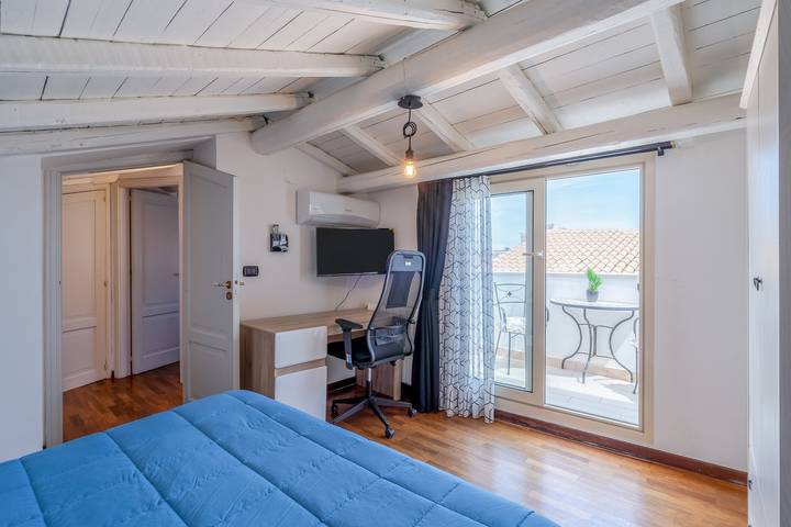 Appartamento per 7 persone, con Balcone e Idromassaggio ad Ortigia