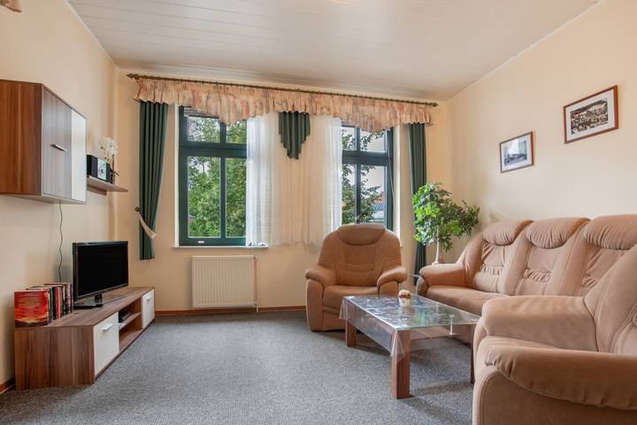 Gästehaus 'Ferienwohnung Nahe Müritzufer' mit Balkon und Wlan in Waren (Müritz), Müritz