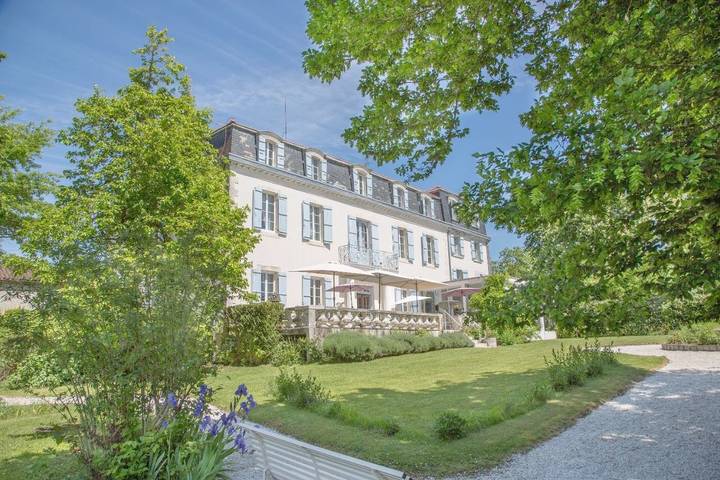 Hôtel pour 3 personnes, avec piscine et jardin
