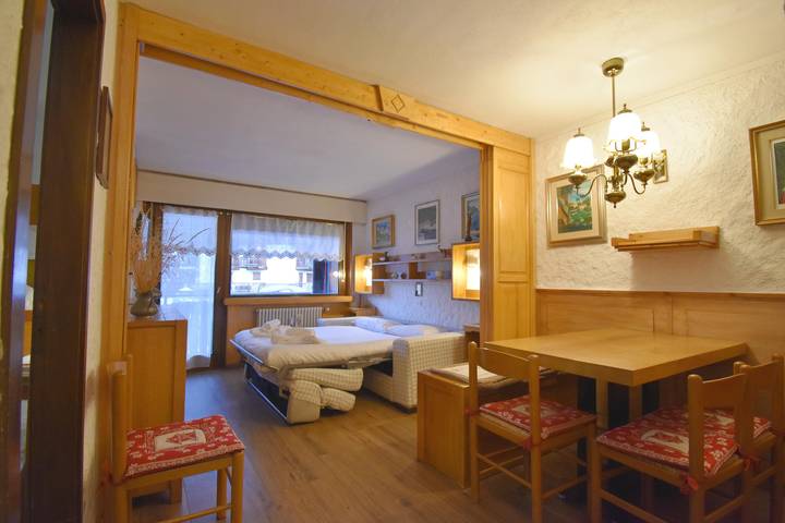 Gîte pour 4 personnes, avec balcon à Madonna di Campiglio - 2