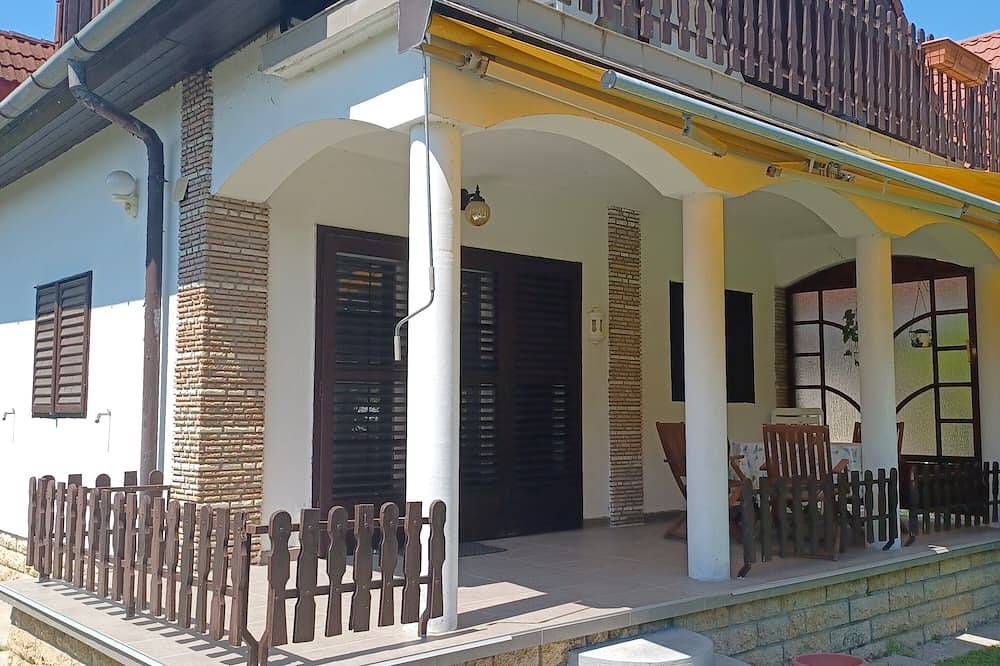 Haus in ruhiger Umgebung in Balatonföldvar, Plattensee Südufer