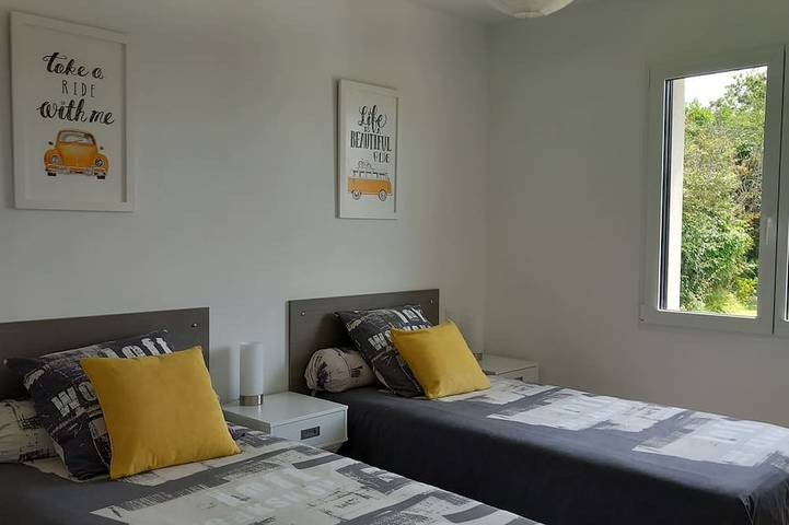 Location de vacances pour 4 personnes, avec terrasse et jardin à Goulien - 3