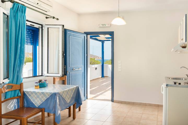 Gîte pour 2 personnes, avec balcon et jardin, animaux acceptés dans Sérifos - 3