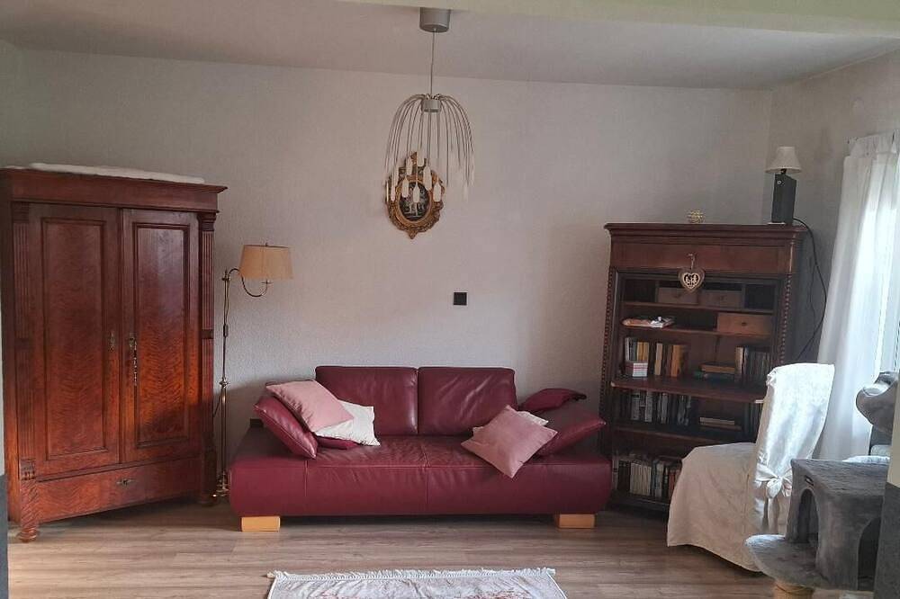 Ganze Wohnung, Ferienwohnung Casa Calali, Haustierfreundlich in Bad Endbach, Naturpark Lahn-Dill-Bergland
