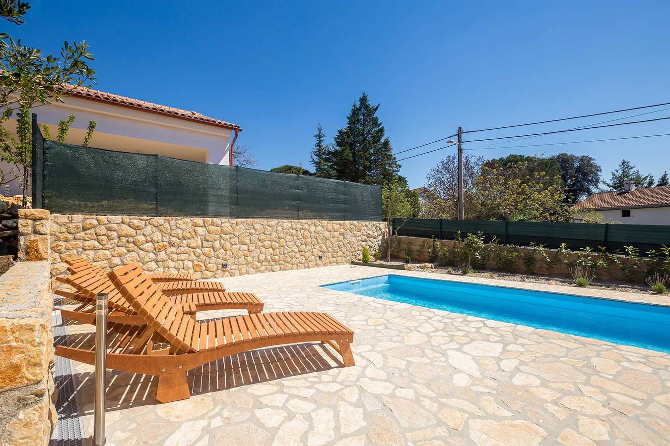 Ganze Wohnung, Apartment Jenny 1 mit Pool- und Meerblick in Pinezici, Krk