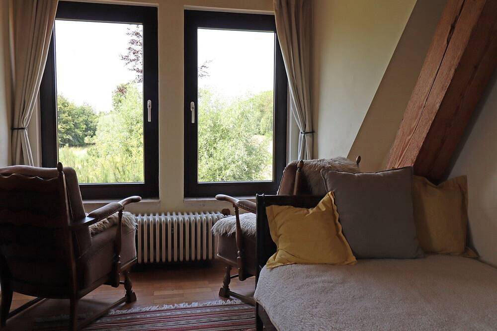 Ganze Wohnung, Ferienwohnung Parkblick mit 3 Schlafzimmern in Neu Bartelshagen, Stralsund Umland