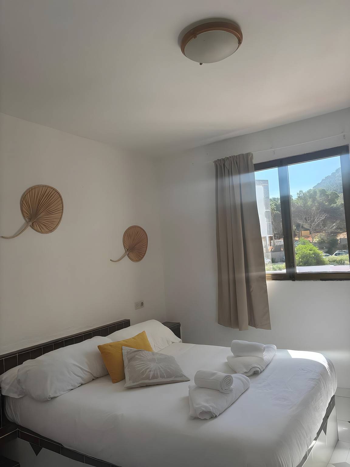 Appartement '5personas Vista Jardi4C' avec vue sur la mer, Wi-Fi et climatisation in S'Arenal Petit, Sant Joan de Labritja