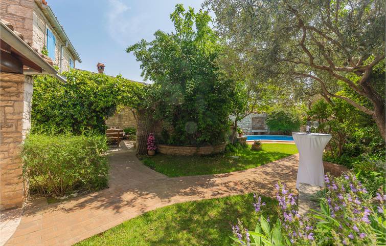 Ferienhaus für 10 Personen, mit Terrasse und Sauna in Marčana - 4