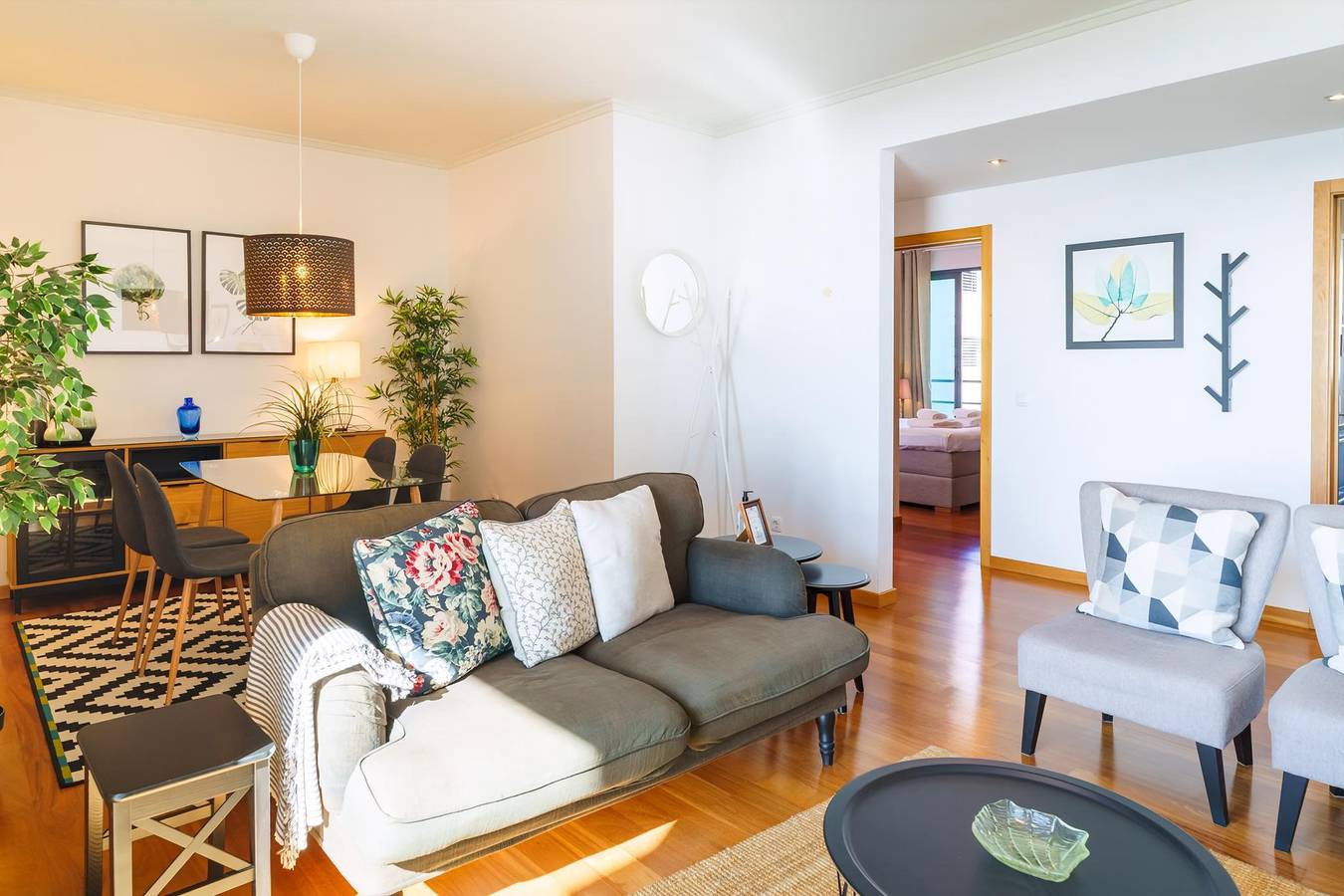 Ganze Wohnung, Ferienwohnung für 2 Personen mit Pool in São Martinho, Madeira