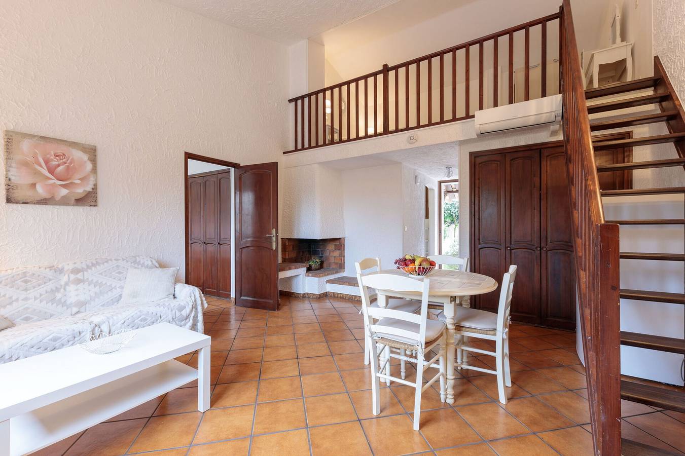 Entire apartment, Villa Eden 2 in Antibes, Mediterranean Coast (France)