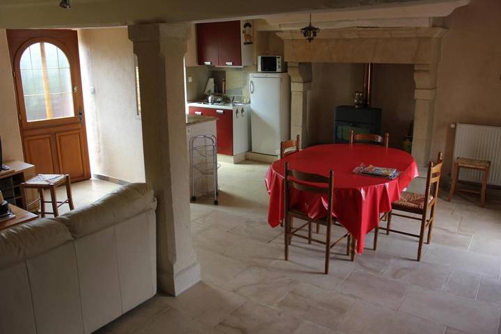 Location de vacances pour 4 personnes, avec terrasse à Morville