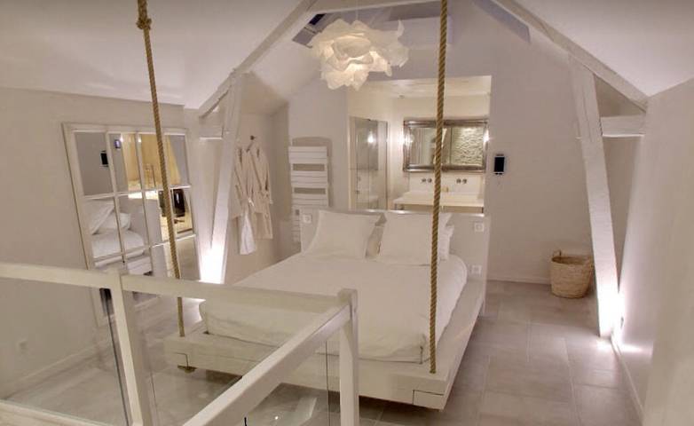 Gîte pour 2 personnes, avec terrasse et jardin ainsi que sauna et jacuzzi dans Yvelines - 3