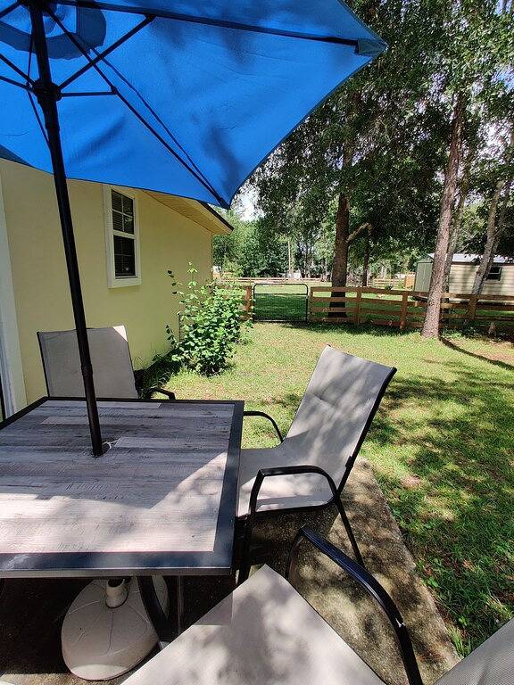 Cozy Charming Country Farm Home in Clay County (FL)