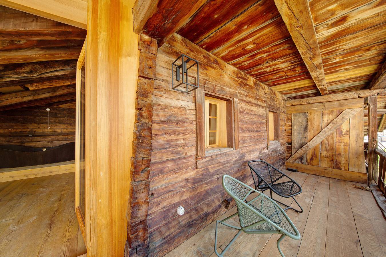 Habitación 'Sufitä' con vistas a la montaña, terraza compartida y Wi-Fi in Comelico Superiore, Karnischer Hauptkamm