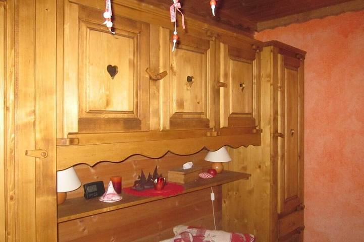 Gîte pour 8 personnes, avec balcon dans Saint-Jean-Montclar - 3