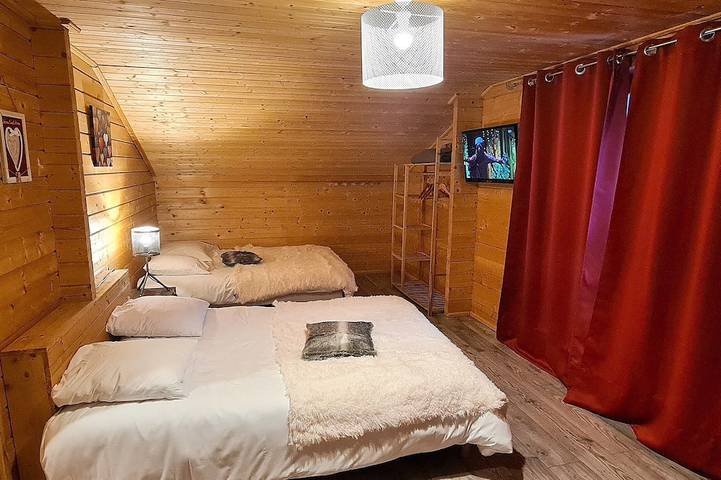 30% Rabatt im Juli August Chalet \"Riviera\" 3 * wifi Andorra Axt Orlu Therme in Orlu, Französische Pyrenäen