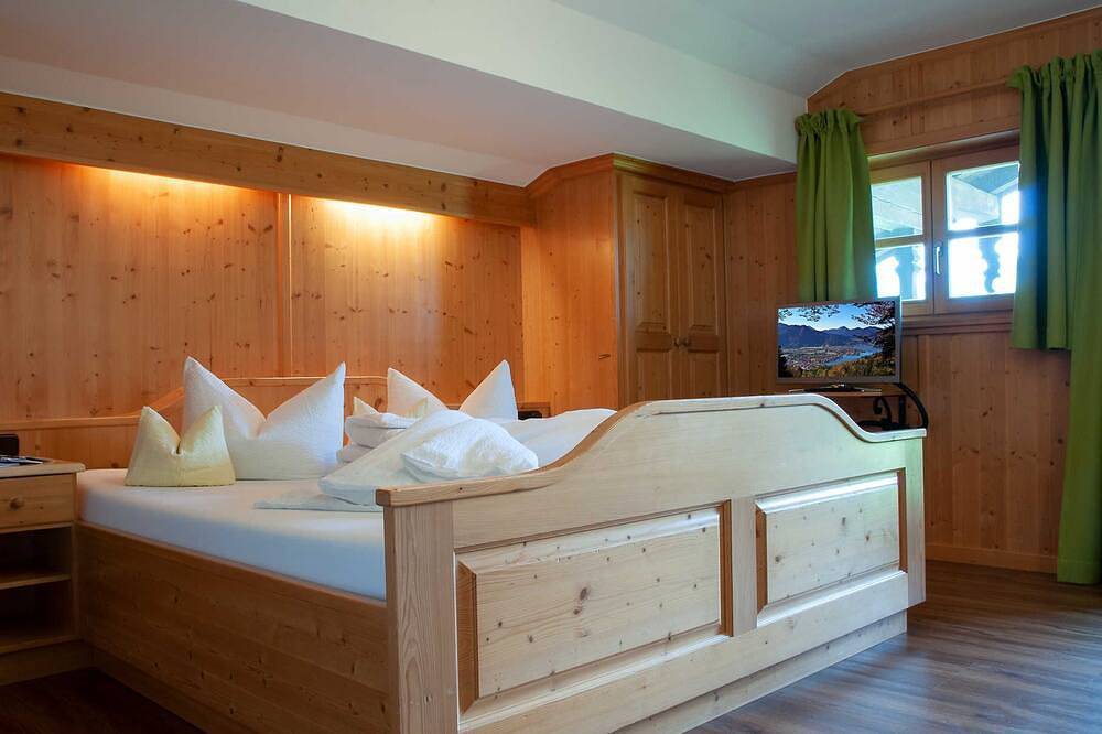 Doppelzimmer Tegernsee Small - Gästehaus  Webermohof in Rottach-Egern, Spitzingsee