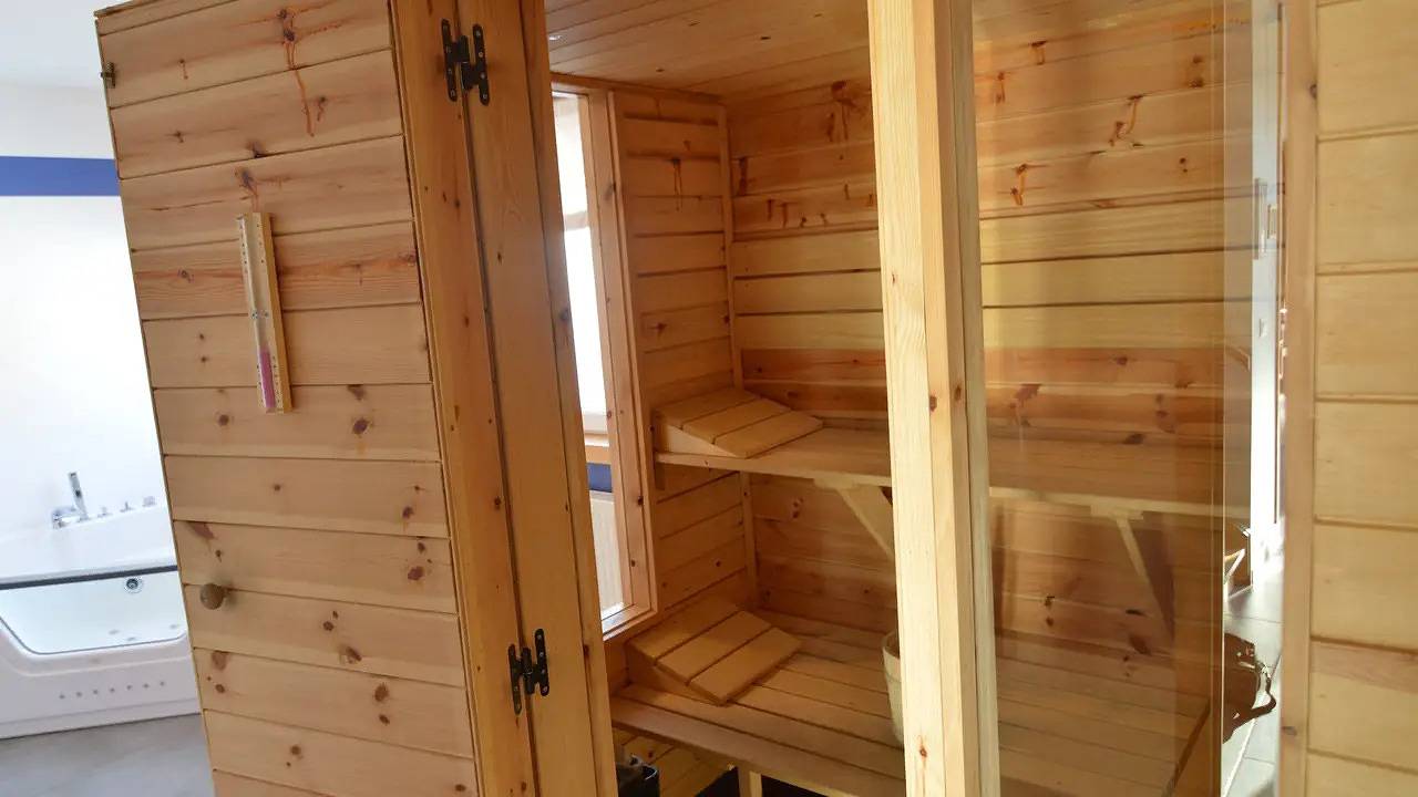 Maison de vacances pour 9 personnes avec sauna in Petit Coo, Stavelot