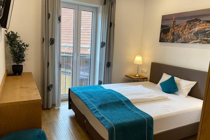 Ganze Wohnung, Ferienwohnung Arberblick mit Balkon in Thanstein, Naturpark Oberpfälzer Wald