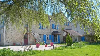 Maison d’hôte pour 9 personnes, avec vue et jardin dans Seine-et-Marne