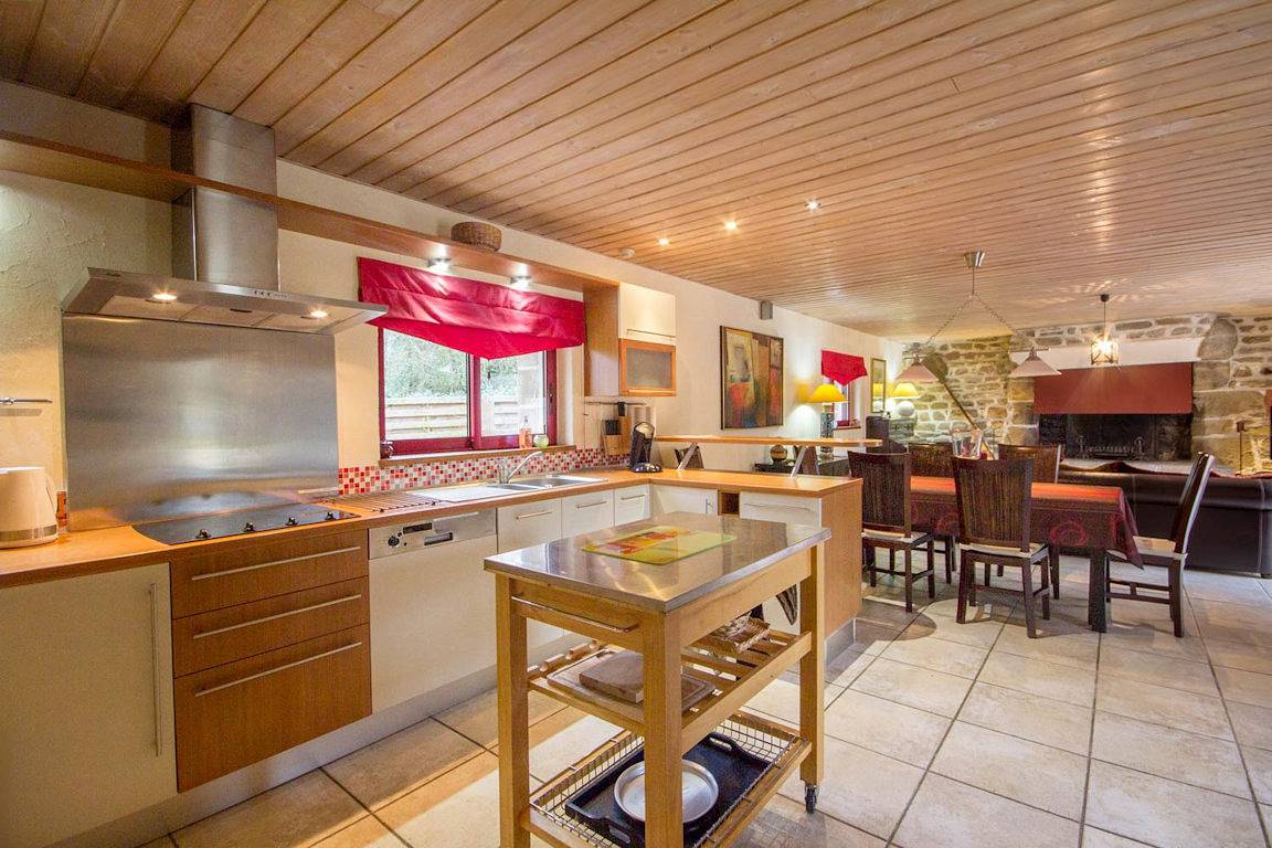 Villa avec Piscine couverte et chauffée d avril à fin septembre in Golf Saint-Laurent, Ploemel