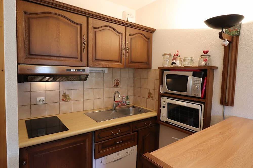 Appartement entier, Metabief - Quartier Beausoleil - Bâtiment Front des Pistes  Appartement 4 Personnes in Mouthe-Lac et Mont d’Or, Jura Francais