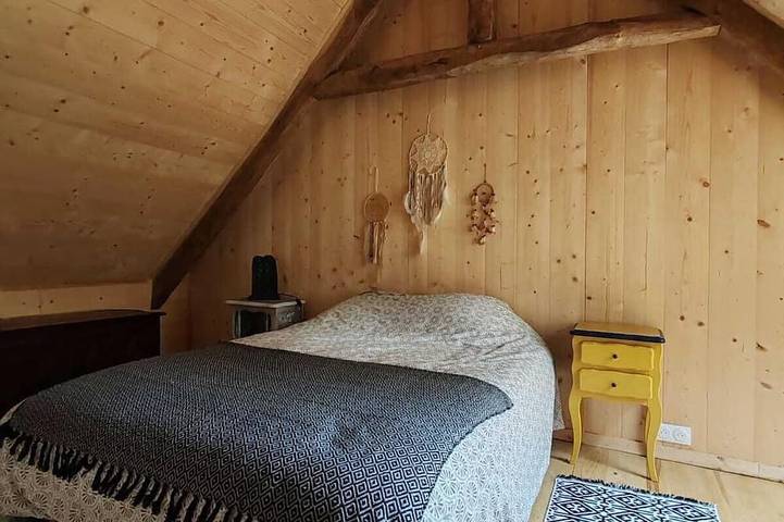 Location de vacances pour 6 personnes, avec terrasse dans Abbaye de Bon Repos - 2