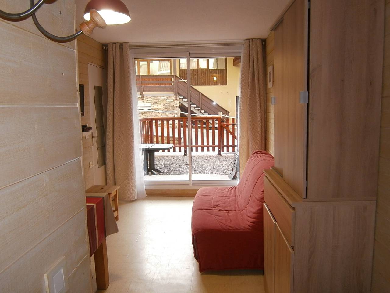 Ganze Wohnung, Ferienwohnung 'Le Relais Du Devoluy' mit Bergblick, Gemeinschaftspool und privater Terrasse in La Joue du Loup, Le Dévoluy