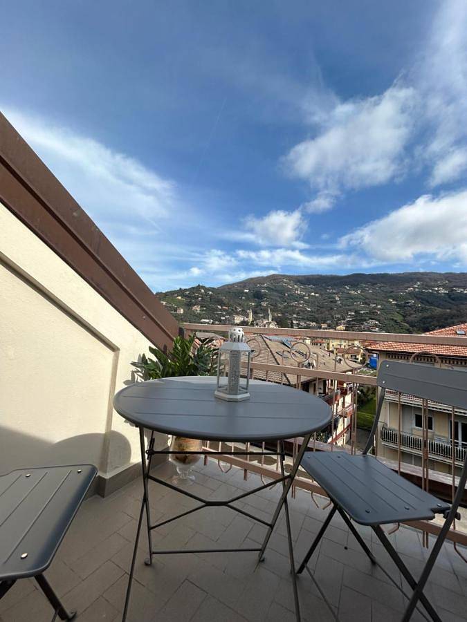 Appartamento vacanze per 3 persone, con panorama e balcone - 1