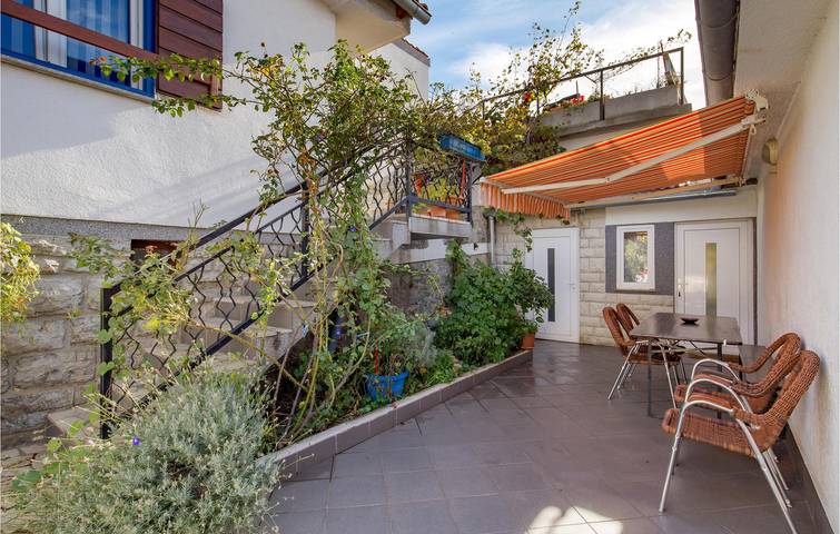 Ferienwohnung für 4 Personen, mit Terrasse in Senj - 2