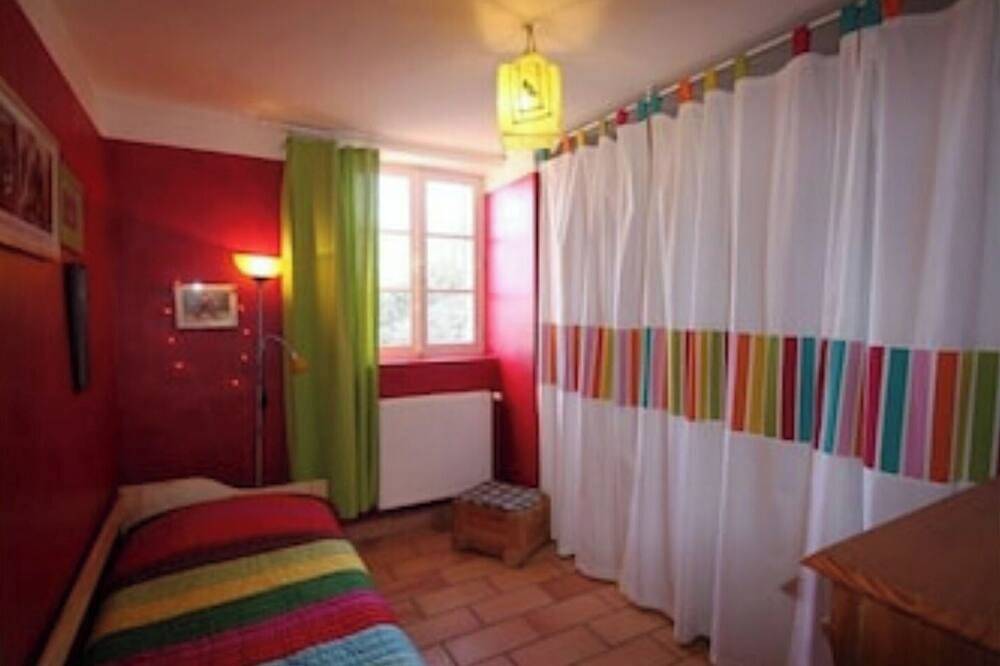 Mas in Provence for 15 people in Cavaillon, Parc naturel régional du Luberon